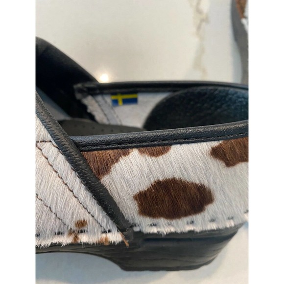 Cowhide Pattern Mules - Picture 7 of 7